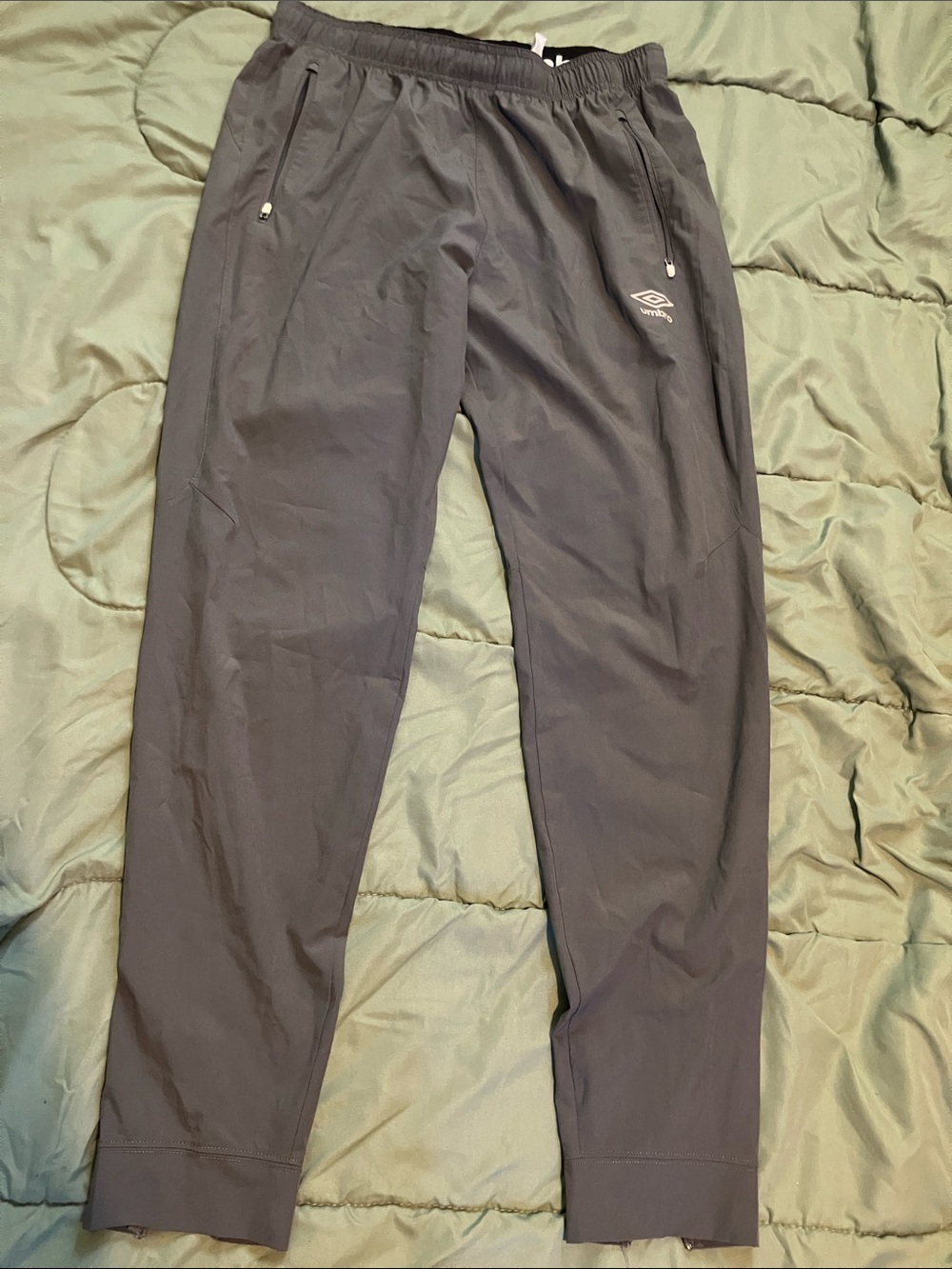 Umbro Men's grey Athletic Track Pants